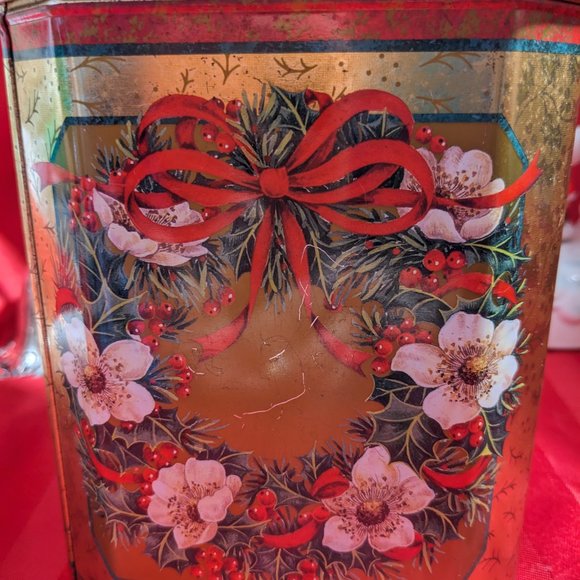 Wonderful Tall Tin  13 Assorted Christmas Cards And 15 Envelopes Made In England - Picture 2 of 11